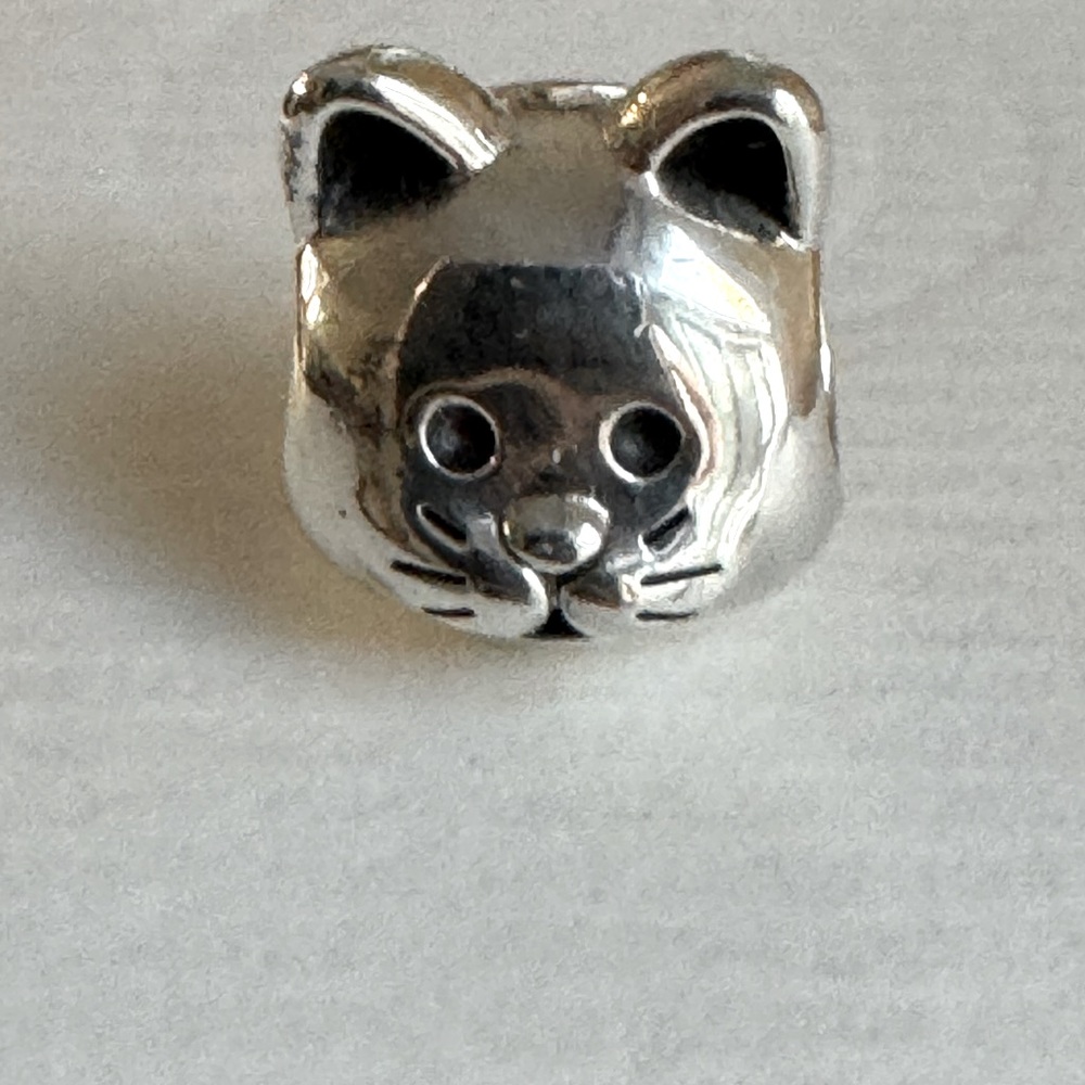 🐈‍⬛ Authentic Pandora Curious Cat Charm - Picture 2 of 9